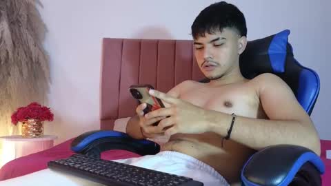 Snow online show from October 26, 2025, 5:41 pm