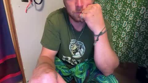 Snapshot of snowtrooper888 chatting on May 25, 2026, 4:40 am snowtrooper888 online show from May 25, 2026, 4:40 am