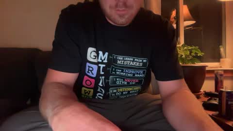 Snapshot of snowtrooper888 chatting on July 27, 2026, 4:52 am snowtrooper888 online show from July 27, 2026, 4:52 am