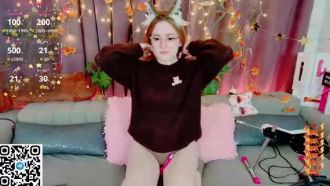 Molly online show from September 11, 2025, 1:28 am