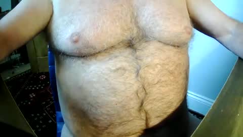 Snapshot of snudge432 chatting on June 22, 2026, 9:39 am snudge432 online show from June 22, 2026, 9:39 am