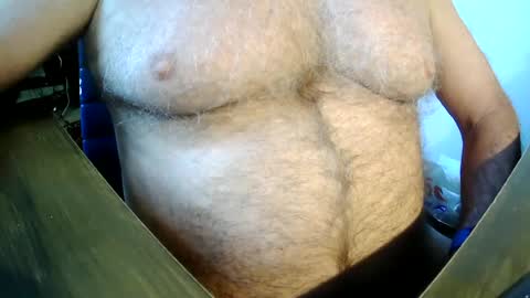 Snapshot of snudge432 chatting on July 13, 2026, 8:28 am snudge432 online show from July 13, 2026, 8:28 am