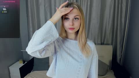 Alice - Birthday Girl online show from January 6, 2025, 6:41 pm