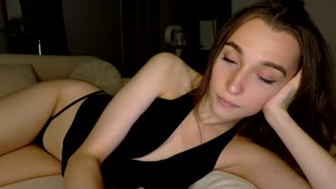 Babygirl Ivy online show from June 20, 2026, 10:45 pm