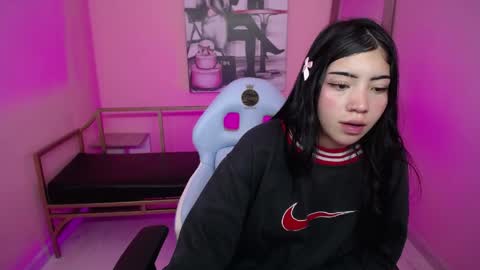 soffi_x online show from April 11, 2026, 7:45 am