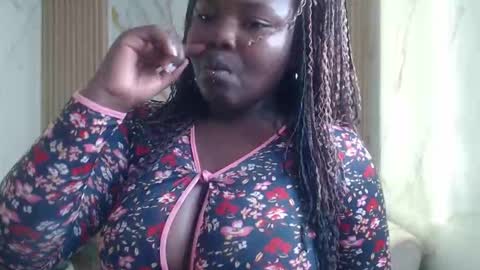 soffia_b online show from October 28, 2025, 3:21 am