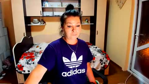 Soffy online show from June 25, 2026, 5:07 am