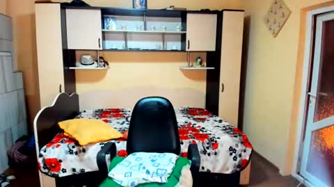 Soffy online show from June 26, 2026, 5:23 am