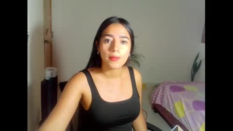 sofi463798 online show from September 30, 2025, 12:26 am