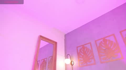 S O F I online show from December 17, 2025, 6:03 pm