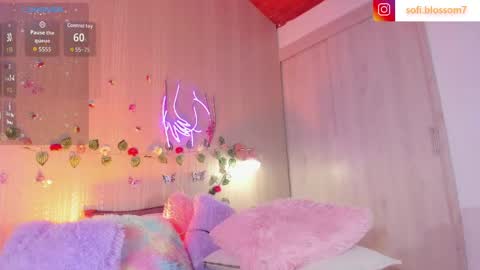 Sofi Blossom  online show from April 25, 2026, 9:23 pm