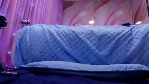 Sofia online show from June 15, 2026, 3:09 am