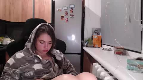 Snapshot of sofi_delightful chatting on April 23, 2026, 6:10 pm Sofi online show from April 23, 2026, 6:10 pm