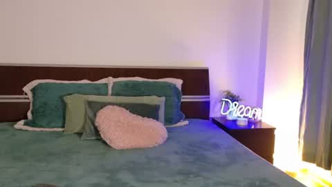 sofi moon26 online show from June 23, 2026, 4:27 pm