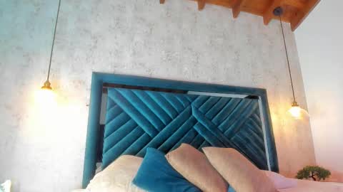 Sofi online show from February 21, 2026, 11:22 am