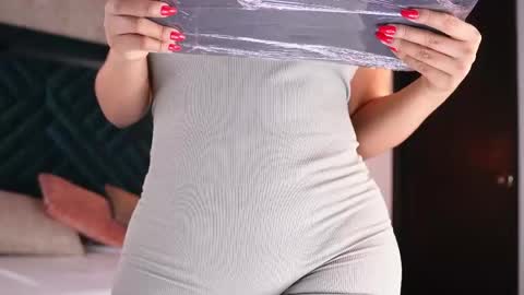 Snapshot of sofi_moreno chatting on May 5, 2026, 11:18 am Sofi online show from May 5, 2026, 11:18 am