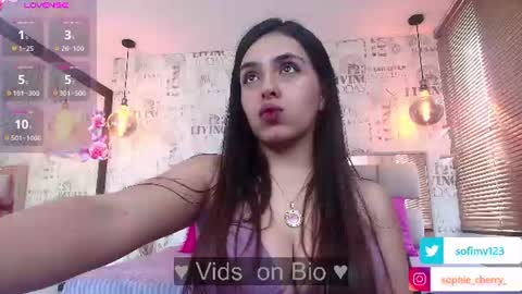 Snapshot of sofi_secrets chatting on July 27, 2026, 1:07 pm sofi_secrets online show from July 27, 2026, 1:07 pm
