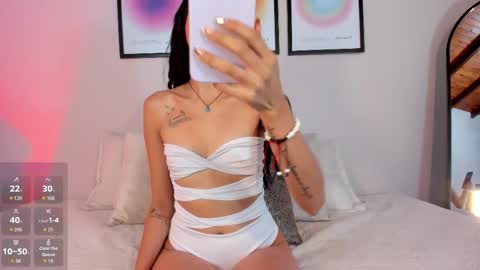Sofi Vega online show from March 30, 2026, 11:22 am
