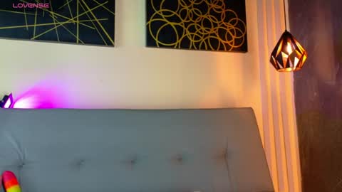 sofi_williams2 online show from June 26, 2026, 9:41 pm