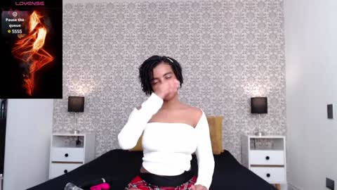 Snapshot of sofi_z chatting on January 18, 2025, 3:38 pm Sofi online show from January 18, 2025, 3:38 pm