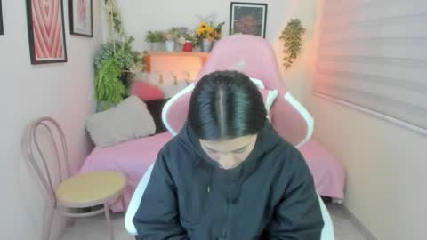 Snapshot of sofia018 chatting on October 21, 2025, 11:33 am sofi online show from October 21, 2025, 11:33 am