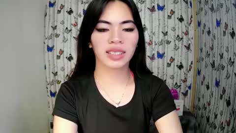 Snapshot of sofia_ava24 chatting on December 22, 2024, 2:06 am Chady online show from December 22, 2024, 2:06 am
