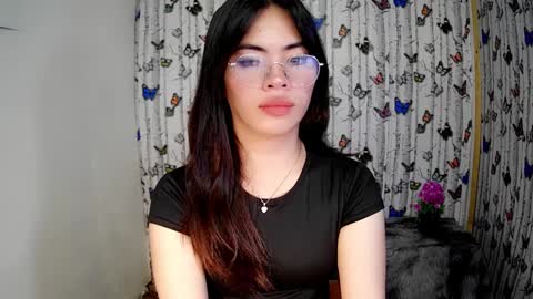 Snapshot of sofia_ava24 chatting on December 31, 2024, 5:11 am Chady online show from December 31, 2024, 5:11 am