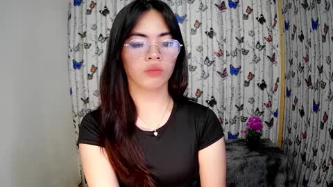 Snapshot of sofia_ava24 chatting on December 31, 2024, 8:15 am Chady online show from December 31, 2024, 8:15 am
