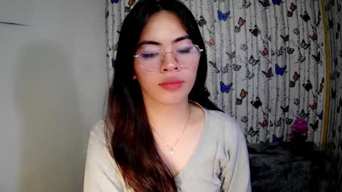 Snapshot of sofia_ava24 chatting on January 3, 2025, 4:33 am Chady online show from January 3, 2025, 4:33 am