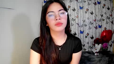 Snapshot of sofia_ava24 chatting on January 12, 2025, 2:14 am Chady online show from January 12, 2025, 2:14 am