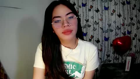 Snapshot of sofia_ava24 chatting on January 22, 2025, 3:52 am Chady online show from January 22, 2025, 3:52 am