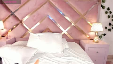 Snapshot of sofia_diiaz_ chatting on January 17, 2025, 9:17 pm online show from January 17, 2025, 9:17 pm