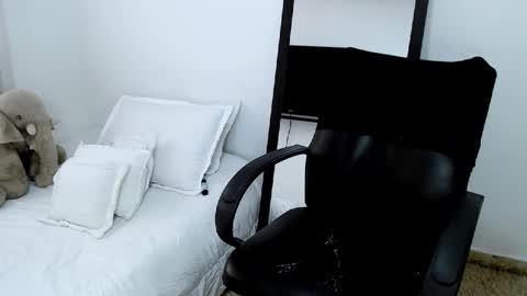 Snapshot of sofia_erotic chatting on December 13, 2024, 6:05 pm sofia Ill be back on Tuesday June 4.  online show from December 13, 2024, 6:05 pm