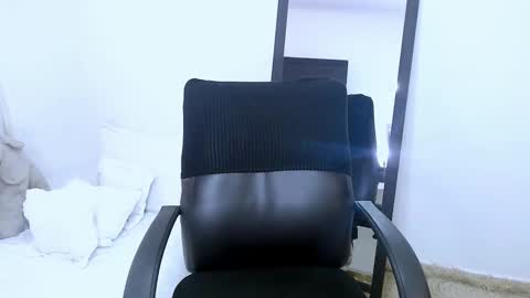 Snapshot of sofia_erotic chatting on January 31, 2025, 5:42 pm sofia Ill be back on Tuesday June 4.  online show from January 31, 2025, 5:42 pm