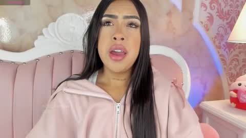 Snapshot of sofia_fantasyy chatting on February 5, 2026, 12:21 pm Sofia fantasyy Online 0700 to 1400 gmt-5 online show from February 5, 2026, 12:21 pm