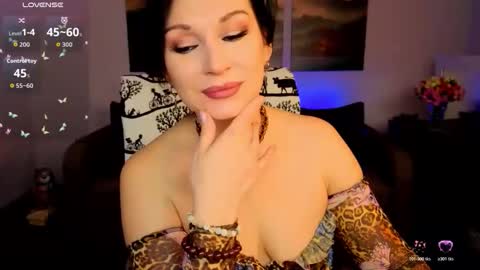 Sofia online show from May 3, 2026, 6:41 am