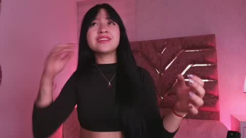 sofia gomes online show from May 14, 2026, 12:01 pm