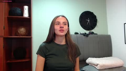 Sofia online show from December 6, 2024, 7:23 pm