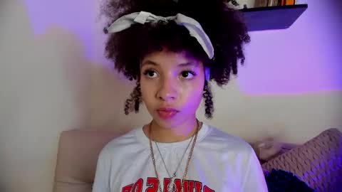 Snapshot of sofia_kay_ chatting on May 20, 2026, 9:21 pm S O F I A online show from May 20, 2026, 9:21 pm