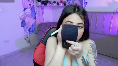 sofia_lara28 online show from December 5, 2025, 12:25 pm
