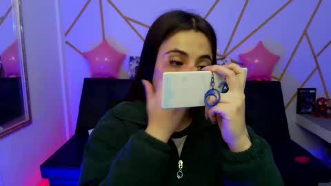 sofia_lara28 online show from February 17, 2026, 12:23 pm