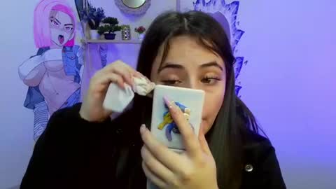 Snapshot of sofia_lara28 chatting on July 15, 2026, 1:05 pm sofia_lara28 online show from July 15, 2026, 1:05 pm