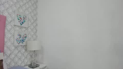 sofia_martinez9 online show from July 28, 2026, 7:04 pm