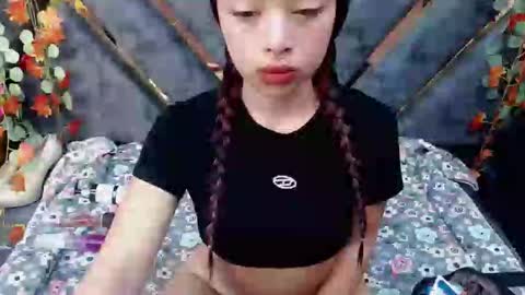 sofia miranda online show from September 11, 2025, 1:33 pm