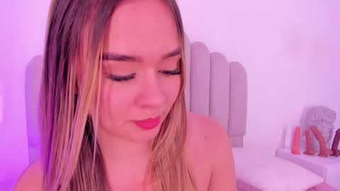 SOFIA PAMELA online show from February 21, 2025, 1:22 am