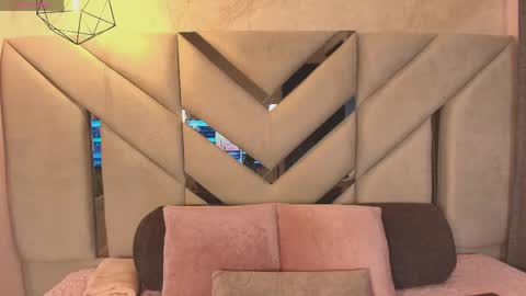 Snapshot of sofia_pamela_ chatting on May 6, 2026, 7:08 pm online show from May 6, 2026, 7:08 pm