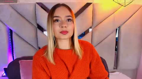 Snapshot of sofia_pamela_ chatting on June 9, 2026, 7:03 pm online show from June 9, 2026, 7:03 pm
