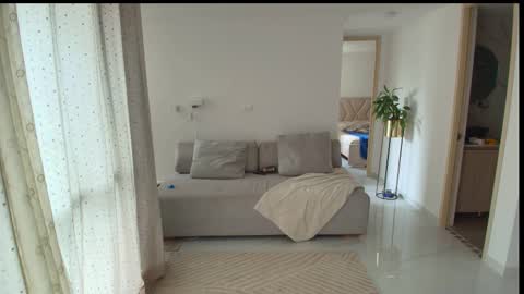 sofia_rivers_ online show from September 20, 2025, 1:23 pm