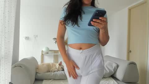 Snapshot of sofia_rivers_ chatting on March 27, 2026, 1:44 pm sofia_rivers_ online show from March 27, 2026, 1:44 pm