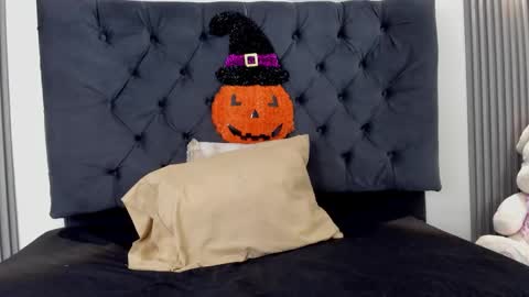 Snapshot of sofia_seduccion chatting on October 25, 2025, 11:51 am sofi online show from October 25, 2025, 11:51 am